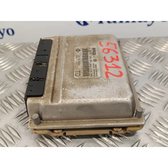Centralita Motor Uce para Nissan Terrano/Terrano.ii (R20)