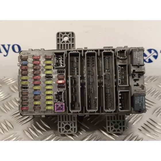 Caja Reles / Fusibles para Honda Civic Berlina 5 (Fk)