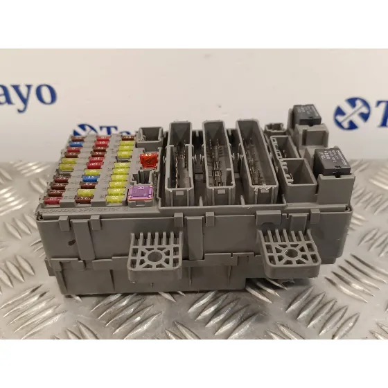 Caja Reles / Fusibles para Honda Civic Berlina 5 (Fk)