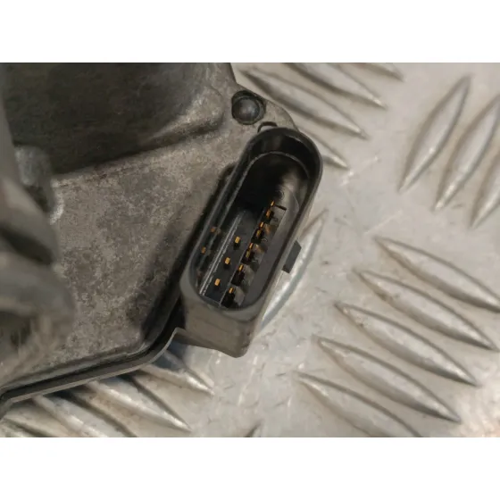 Caja Mariposa para Volkswagen Passat Berlina (3C2)