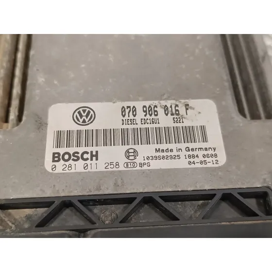 Centralita Motor Uce para Volkswagen Touareg (7La)