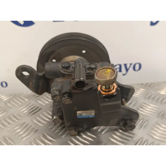 Bomba Servodireccion para Nissan Terrano/Terrano.ii (R20)