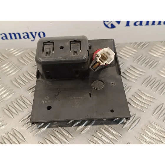 Cenicero para Volkswagen Golf Iv Variant (1J5)