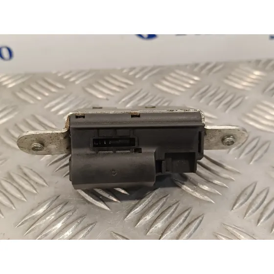 Cerradura Maletero / Porton para Opel Corsa D