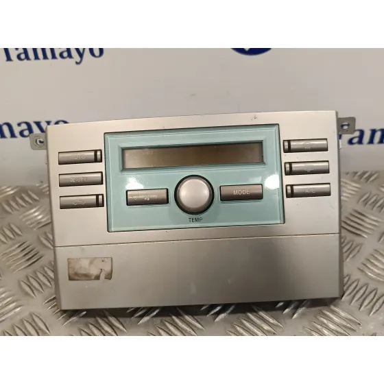 Mando Climatizador para Toyota Corolla Verso (R1)