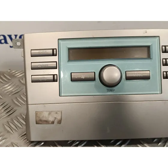 Mando Climatizador para Toyota Corolla Verso (R1)