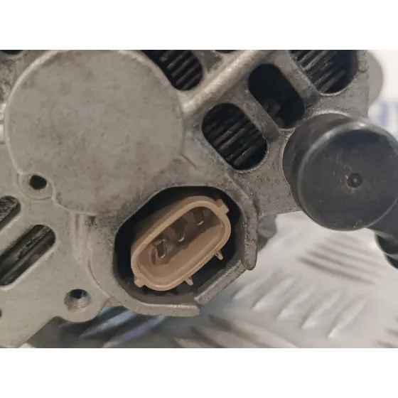 Alternador para Suzuki Swift Berlina (Mz)