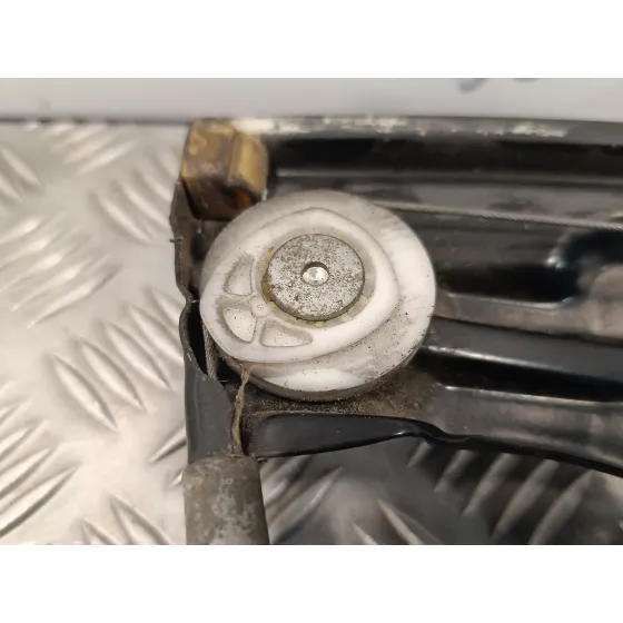 Elevalunas Delantero Izquierdo para Mercedes-Benz Clase E (W211) Berlina