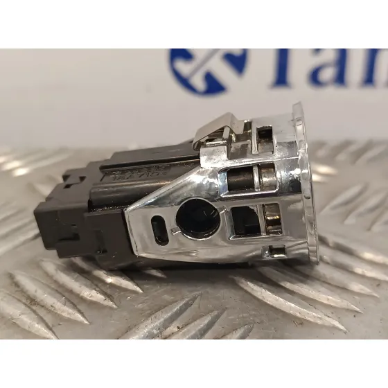 Interruptor para Toyota Corolla Verso (R1)