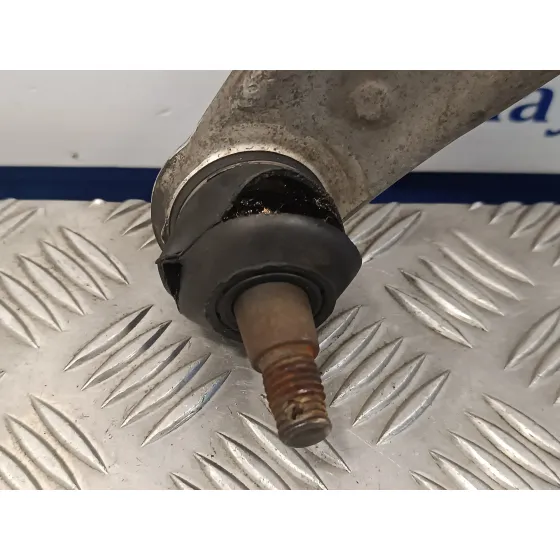 Brazo Suspension Inferior Delantero Izquierdo para Honda Civic Berlina 5 (Fk)