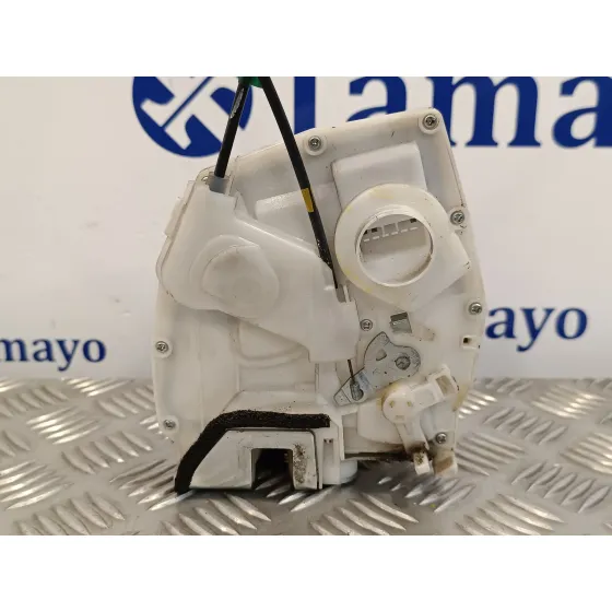 Cerradura Puerta Trasera Izquierda para Suzuki Swift Berlina (Mz)