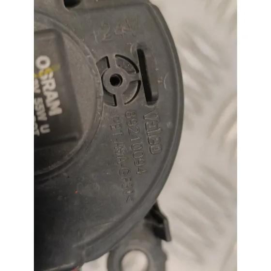 Faro Antiniebla Derecho para Citroën C4 Berlina
