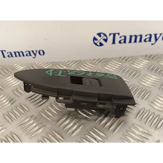 Mando Elevalunas Trasero Derecho para Toyota Prius (Nhw30)