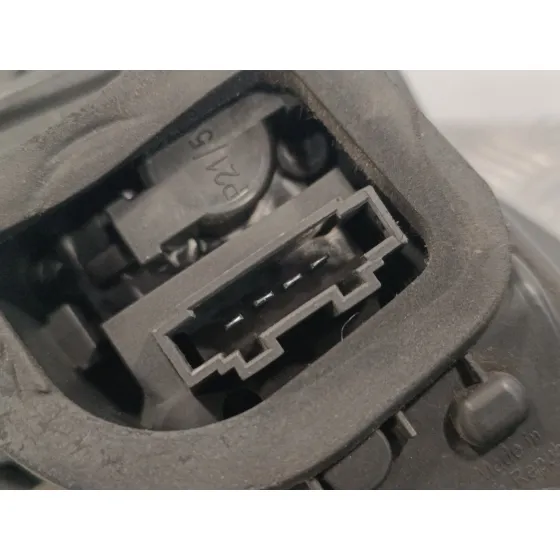 Piloto Trasero Derecho para Seat Toledo (Kg3)