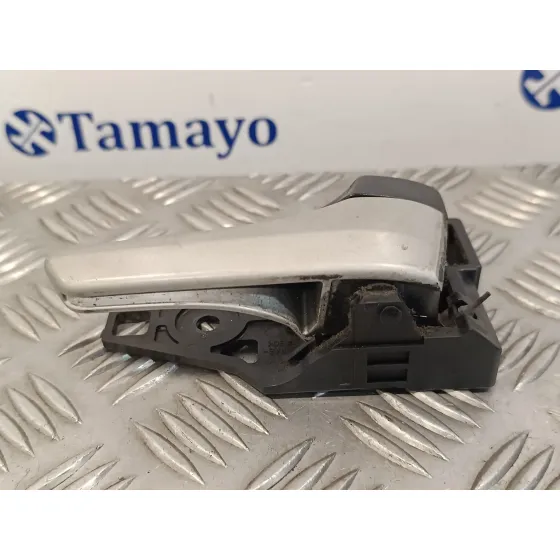 Maneta Interior Trasera Derecha para Toyota Prius (Nhw30)