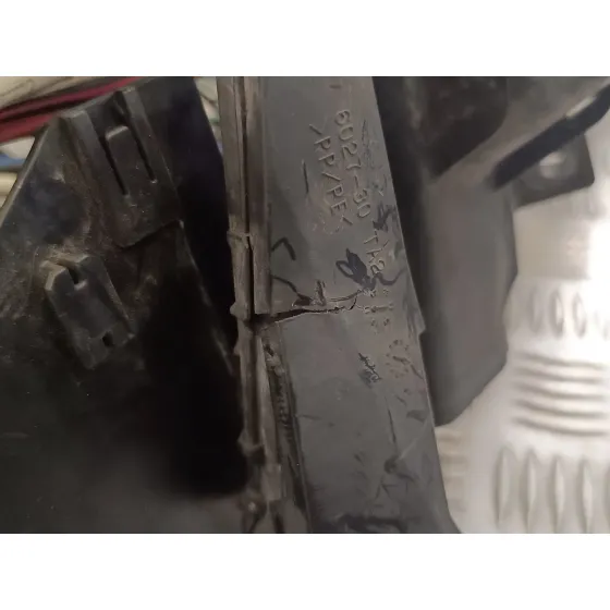 Caja Reles / Fusibles para Toyota Prius (Nhw30)