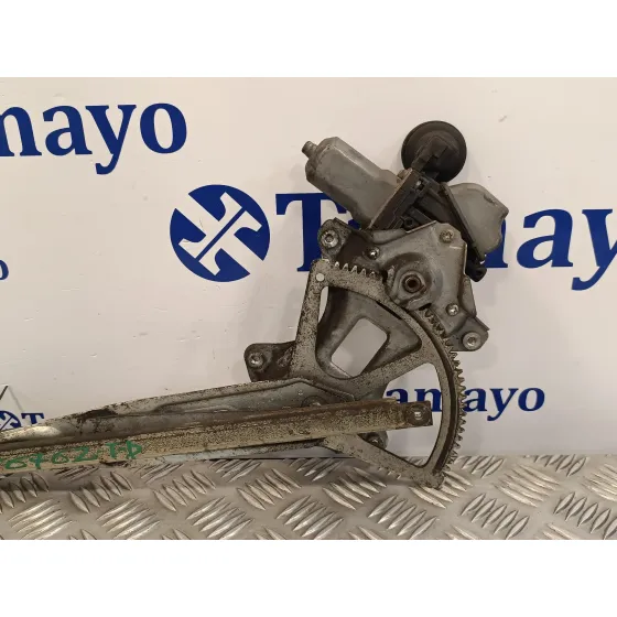 Elevalunas Trasero Derecho para Toyota Prius (Nhw30)