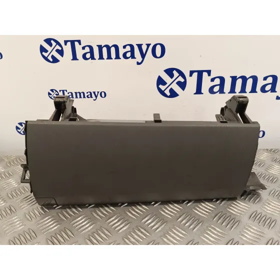 Guantera para Toyota Prius (Nhw30)