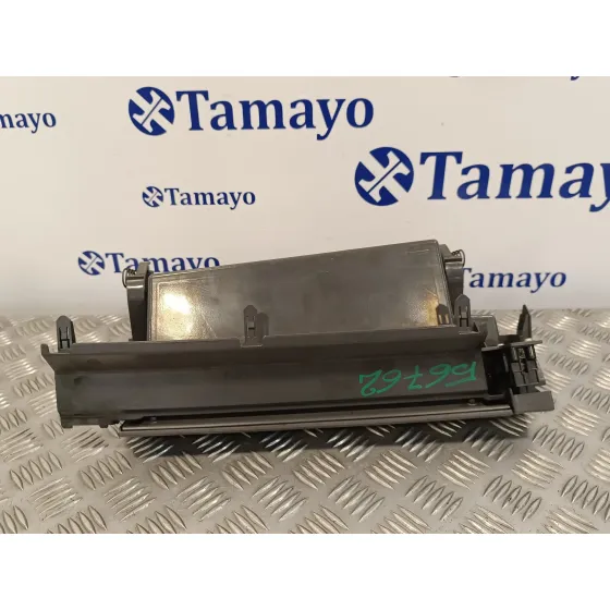 Guantera para Toyota Prius (Nhw30)