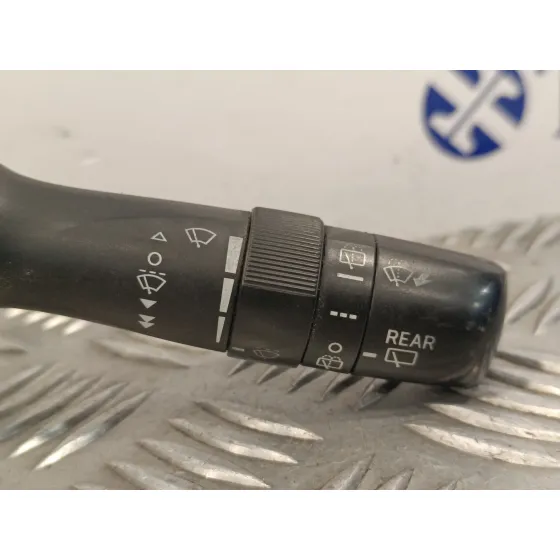 Mando Limpia para Toyota Prius (Nhw30)