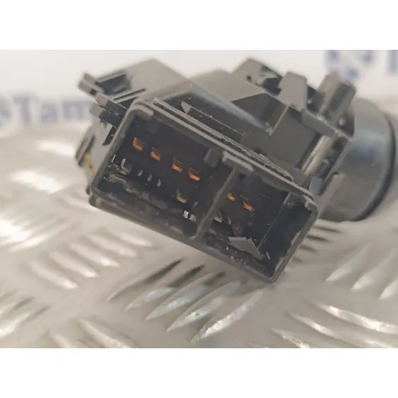 Mando Limpia para Toyota Prius (Nhw30)