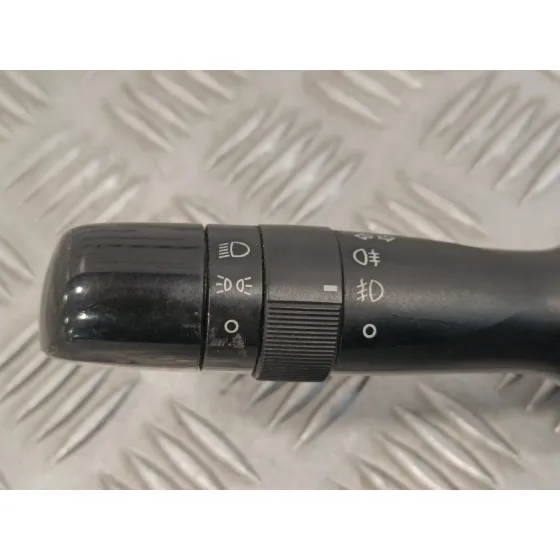 Mando Intermitentes para Toyota Prius (Nhw30)
