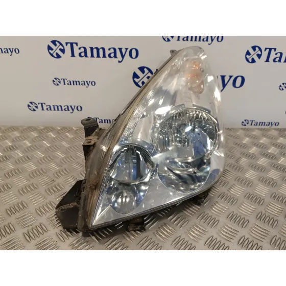 Faro Izquierdo para Toyota Corolla Verso (R1)