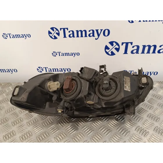 Faro Derecho para Opel Zafira A