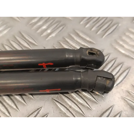 Amortiguadores Maletero / Porton para Kia Picanto