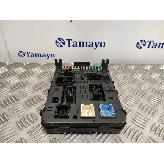 Caja Reles / Fusibles para Peugeot 308
