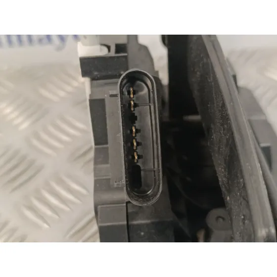 Cerradura Puerta Delantera Izquierda para Ford Fiesta (Ccn)