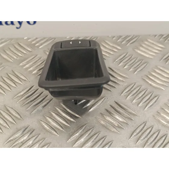 Mando Elevalunas Delantero Derecho para Ford Kuga (Cbv)