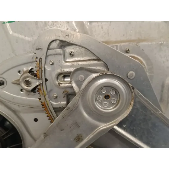 Elevalunas Delantero Izquierdo para Ford Kuga (Cbv)