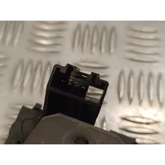 Cerradura Maletero / Porton para Ford Kuga (Cbv)