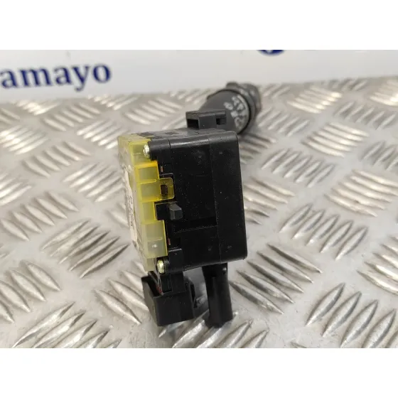 Mando Limpia para Kia Carnival
