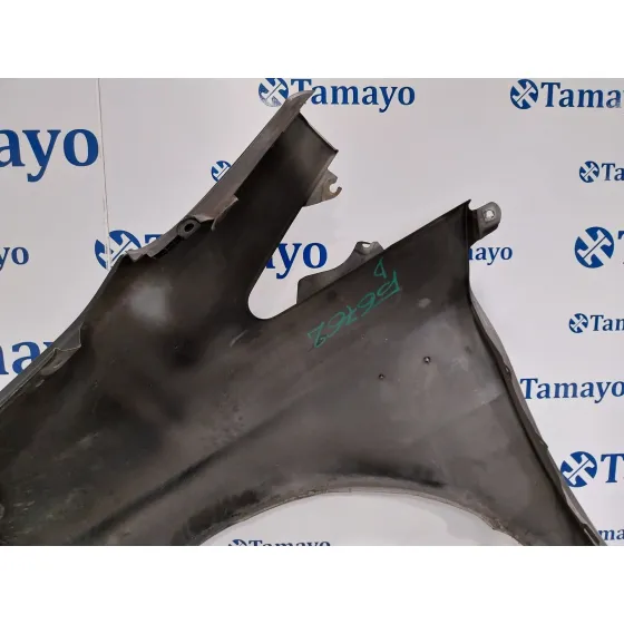 Aleta Delantera Derecha para Toyota Prius (Nhw30)