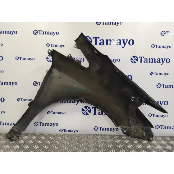 Aleta Delantera Izquierda para Toyota Prius (Nhw30)