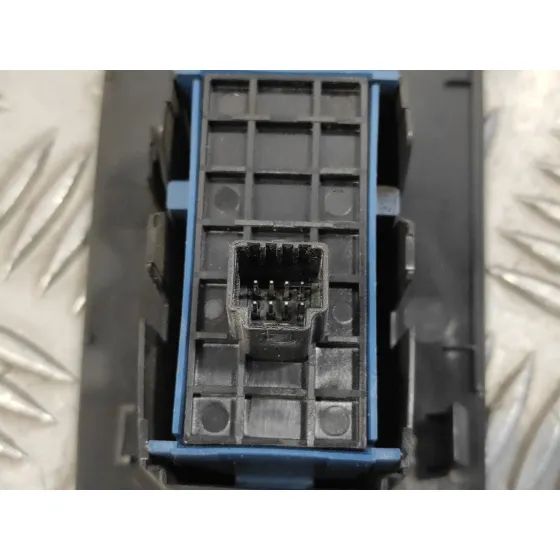 Mando Elevalunas Delantero Derecho para Toyota Avensis (T27)