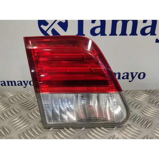 Piloto Trasero Izquierdo Interior para Toyota Avensis (T27)