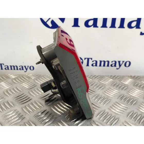 Piloto Trasero Izquierdo Interior para Toyota Avensis (T27)