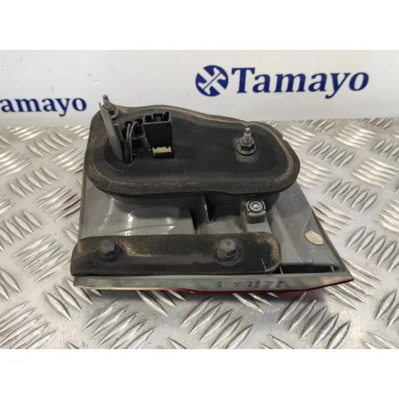Piloto Trasero Izquierdo Interior para Toyota Avensis (T27)