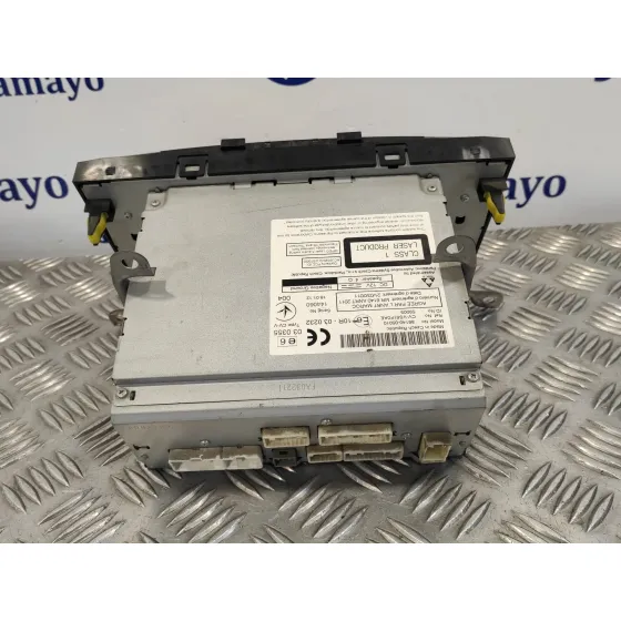 Sistema Audio / Radio Cd para Toyota Avensis (T27)