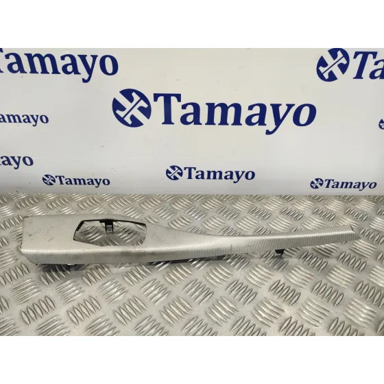 Moldura para Bmw Serie 1 Lim F21