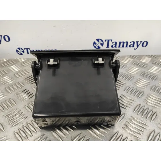 Guantera para Bmw Serie 1 Lim F21