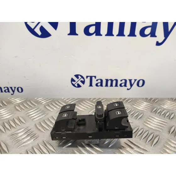 Mando Elevalunas Delantero Izquierdo para Volkswagen Polo (6R1)
