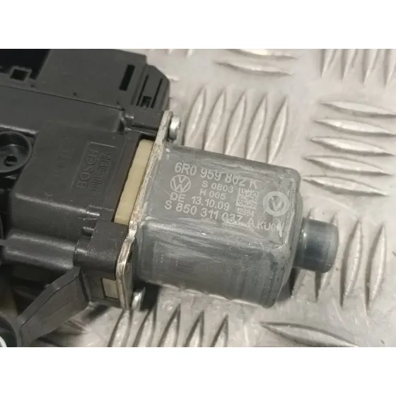 Elevalunas Delantero Derecho para Volkswagen Polo (6R1)