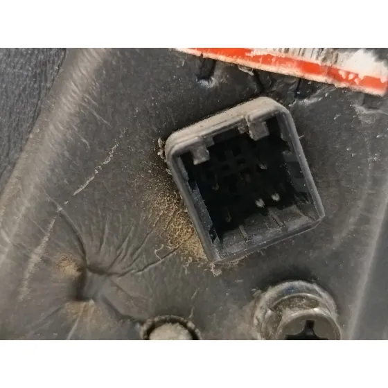 Retrovisor Derecho para Kia Carens