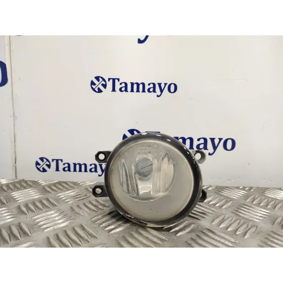 Faro Antiniebla Derecho para Toyota Avensis (T27)