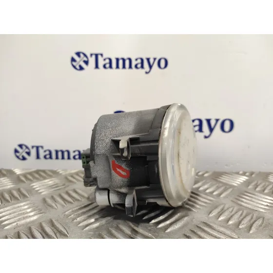 Faro Antiniebla Derecho para Toyota Avensis (T27)