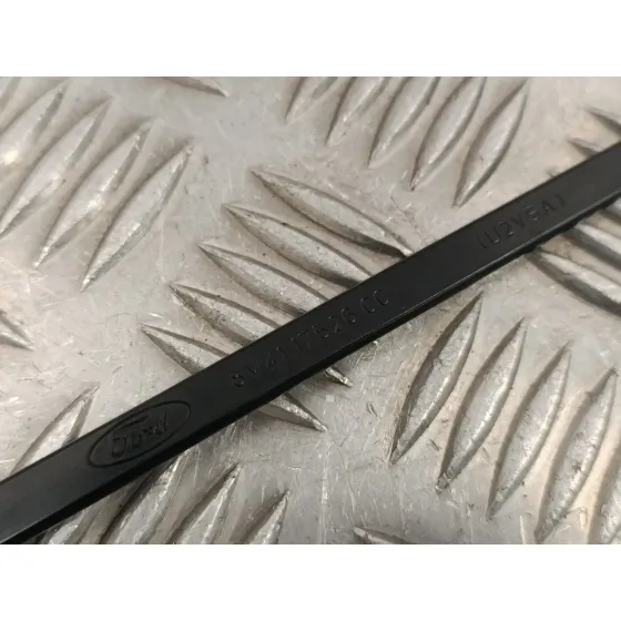 Brazo Limpia Delantero Derecho para Ford Kuga (Cbv)